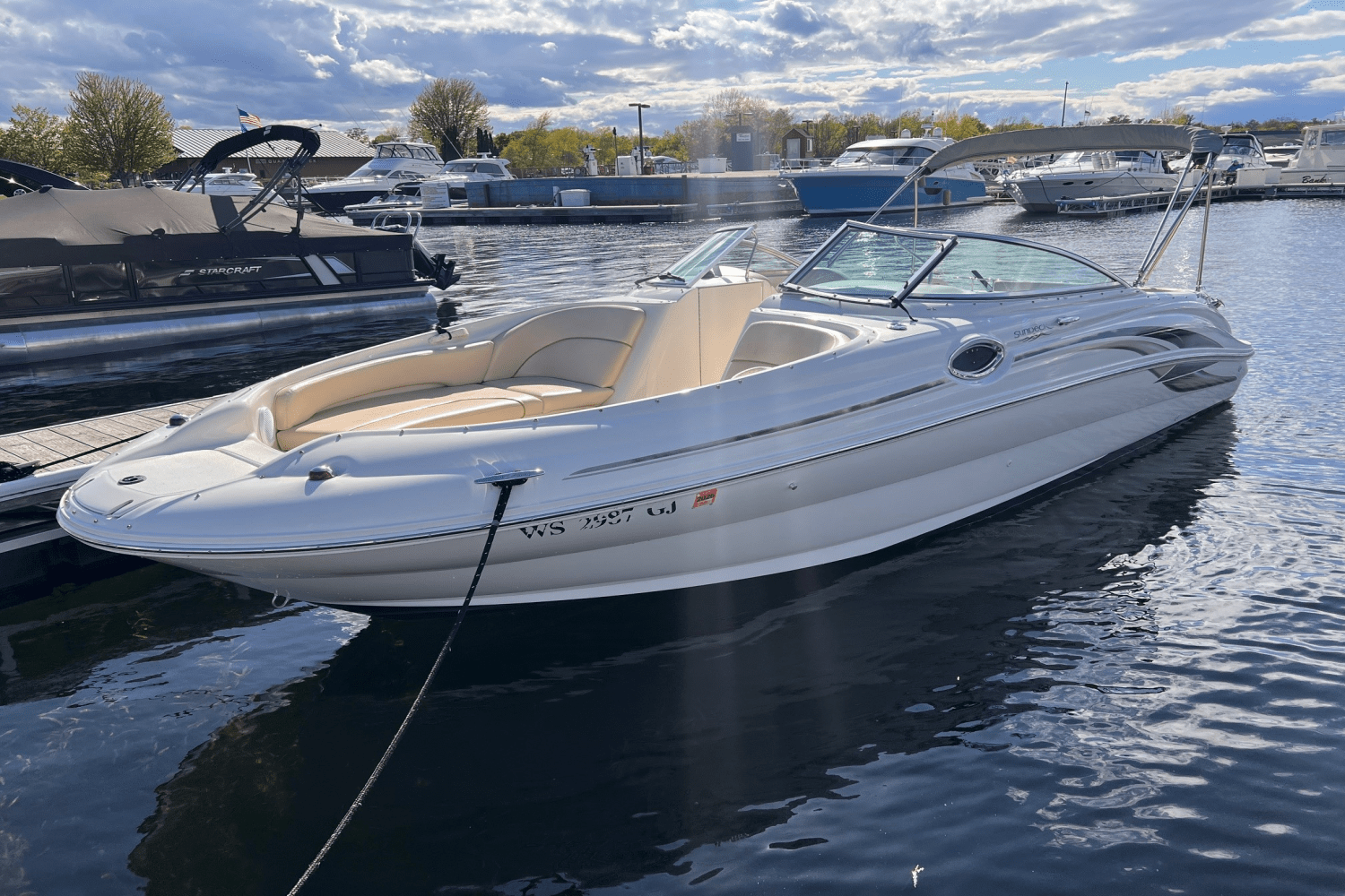 Slide: The Image of Sea Ray 240 SUNDECK 2002 - 4