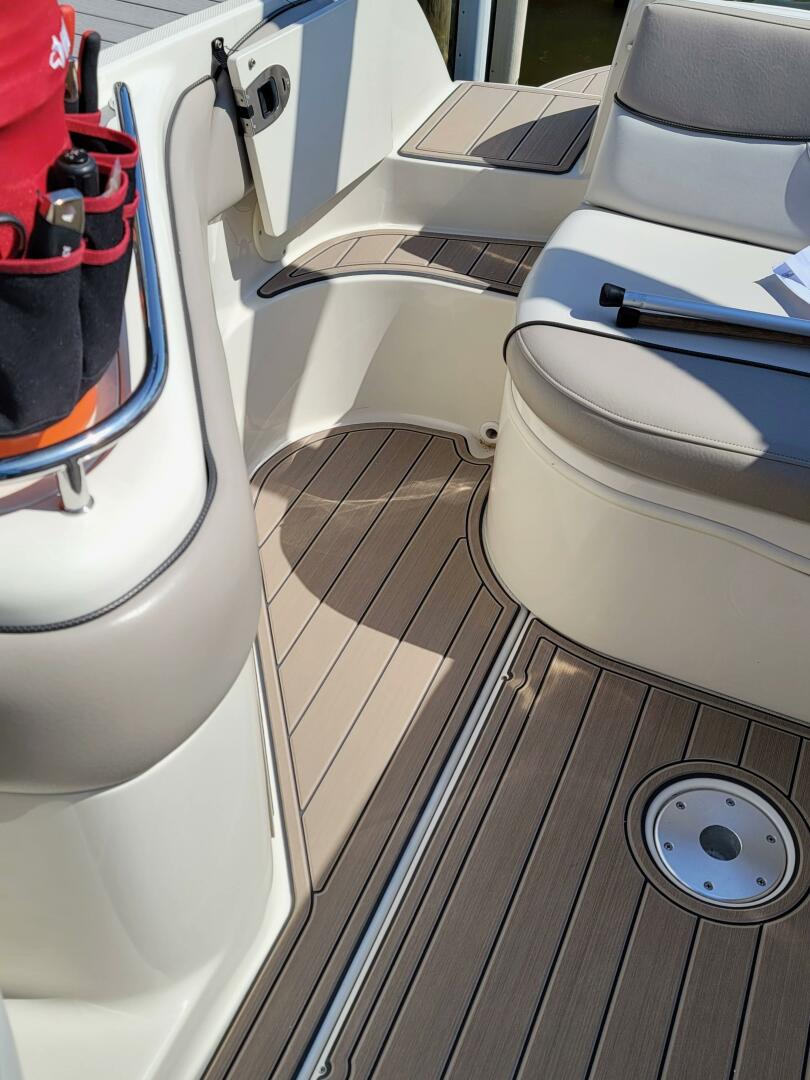 Slide: The Image of Sea Ray 240 Sundeck 2003 - 5045779