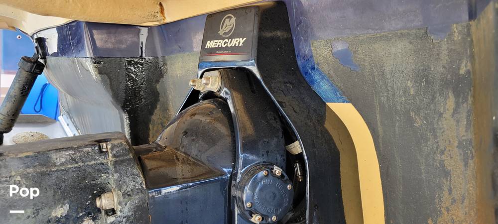 Slide: The Image of Sea Ray 240 Sundeck 2005 - 12963018