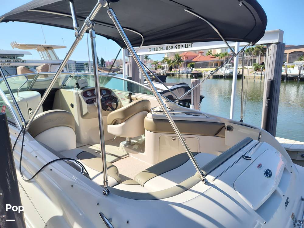Slide: The Image of Sea Ray 240 Sundeck 2005 - 13903155