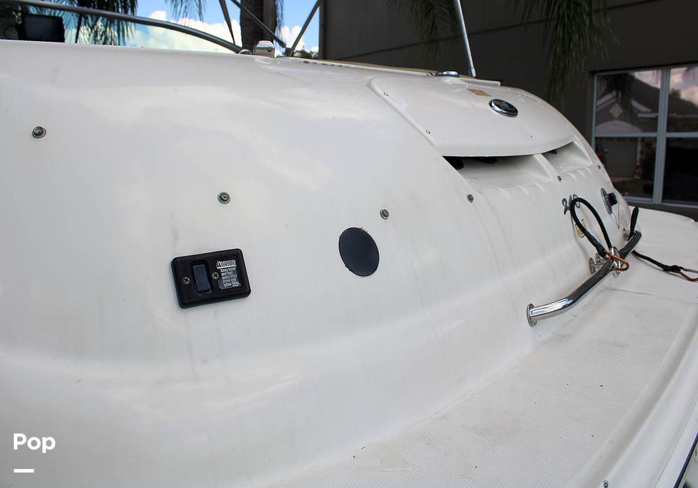 Slide: The Image of Sea Ray 240 Sundeck 2005 - 13162234