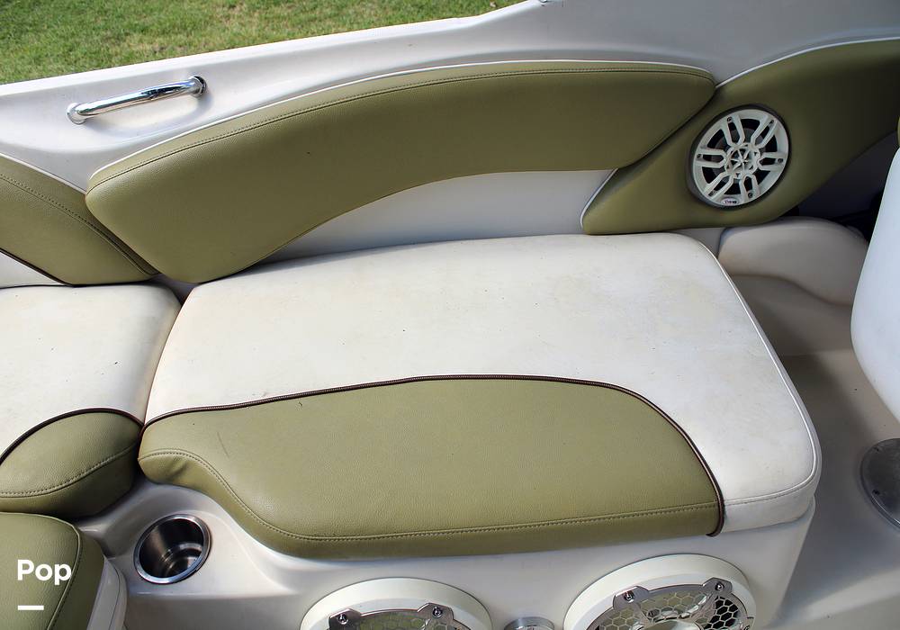 Slide: The Image of Sea Ray 240 Sundeck 2005 - 13162258
