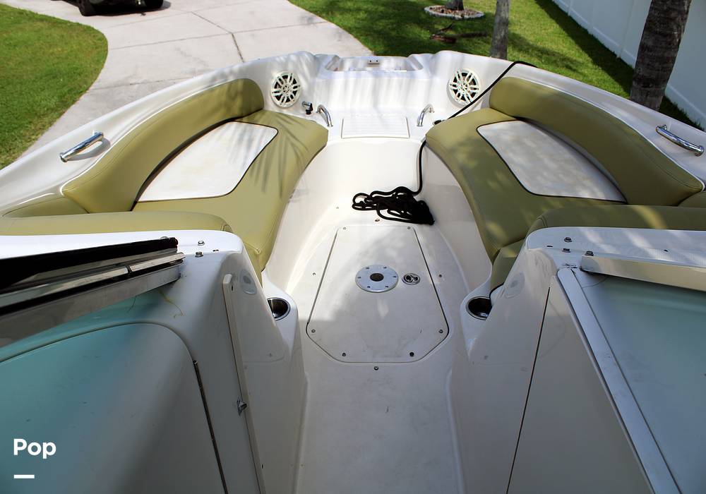 Slide: The Image of Sea Ray 240 Sundeck 2005 - 13162293