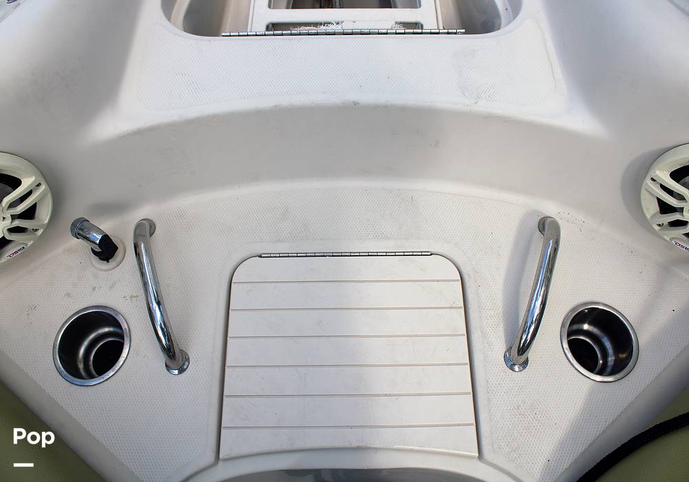 Slide: The Image of Sea Ray 240 Sundeck 2005 - 13162298