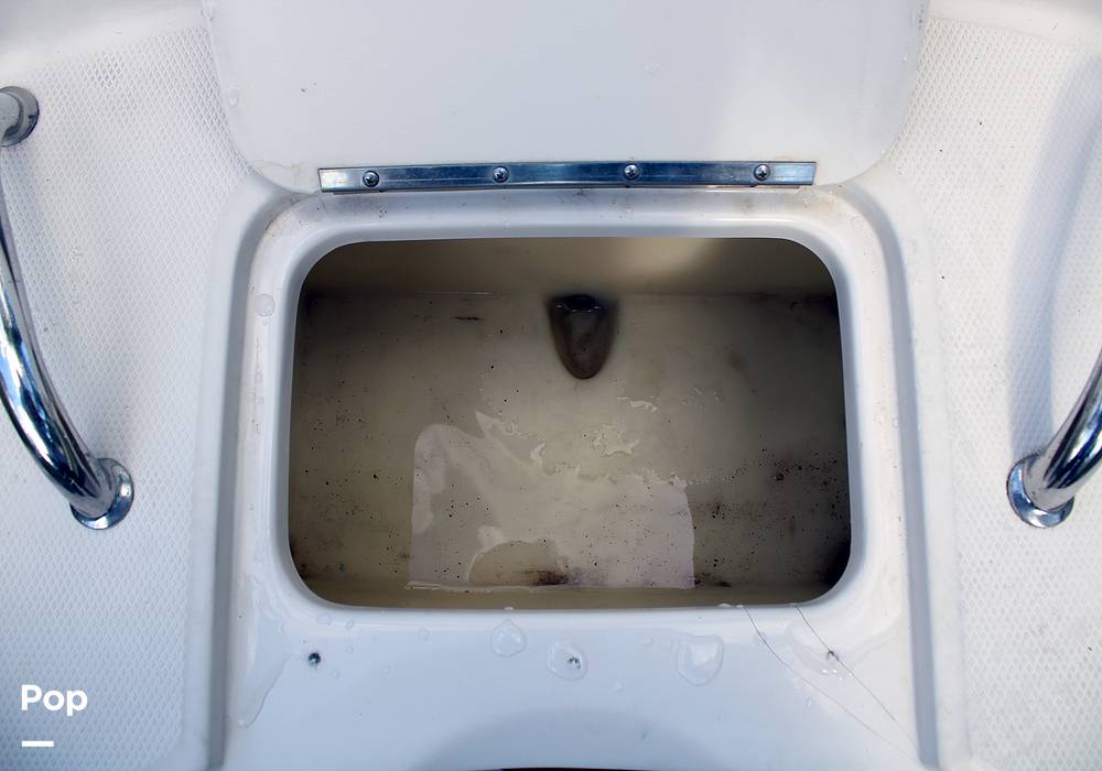 Slide: The Image of Sea Ray 240 Sundeck 2005 - 13162299