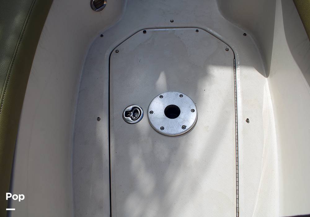 Slide: The Image of Sea Ray 240 Sundeck 2005 - 13162306