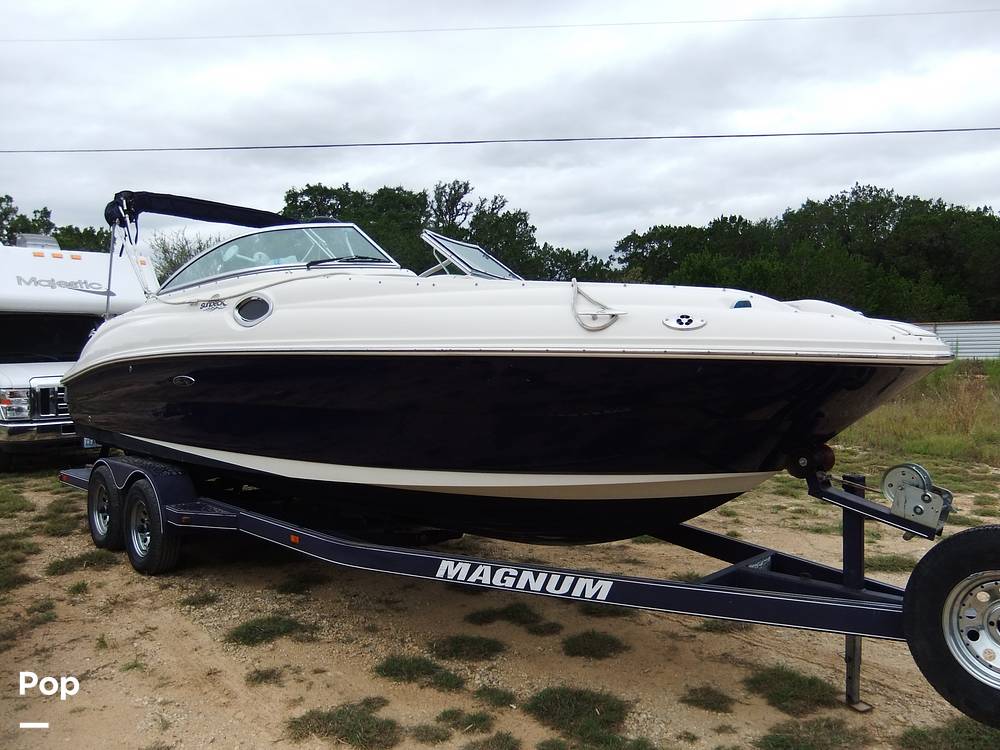 Slide: The Image of Sea Ray 240 Sundeck 2005 - 13269371