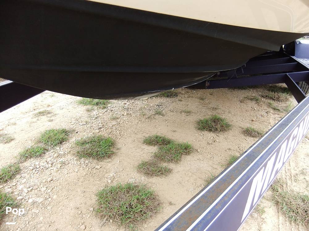 Slide: The Image of Sea Ray 240 Sundeck 2005 - 13269375