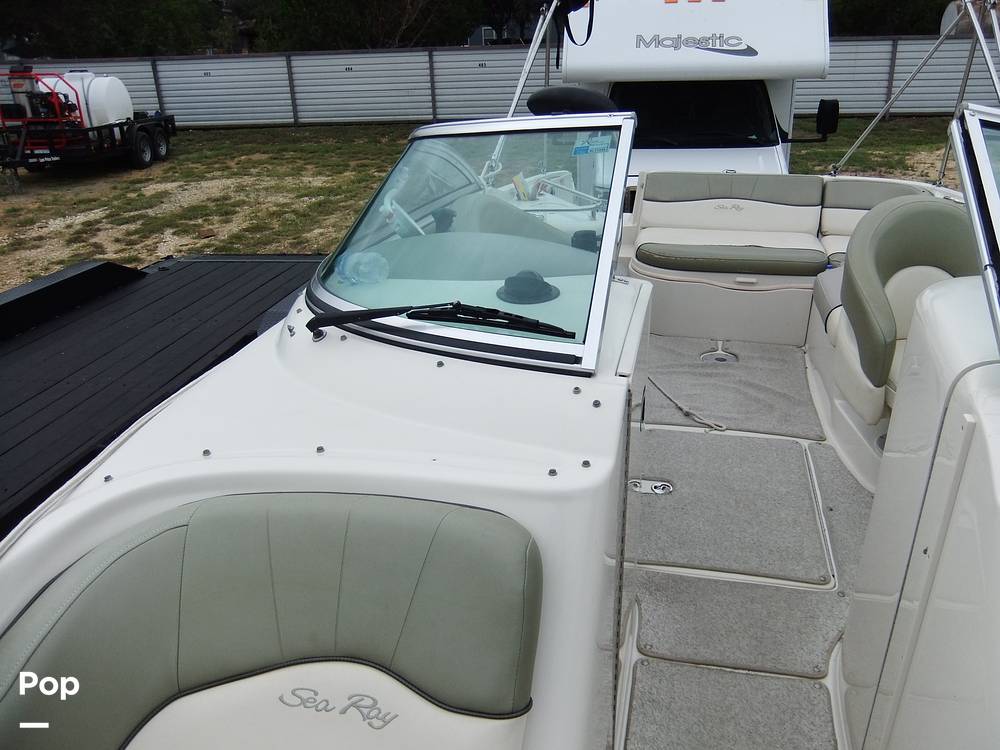Slide: The Image of Sea Ray 240 Sundeck 2005 - 13269419