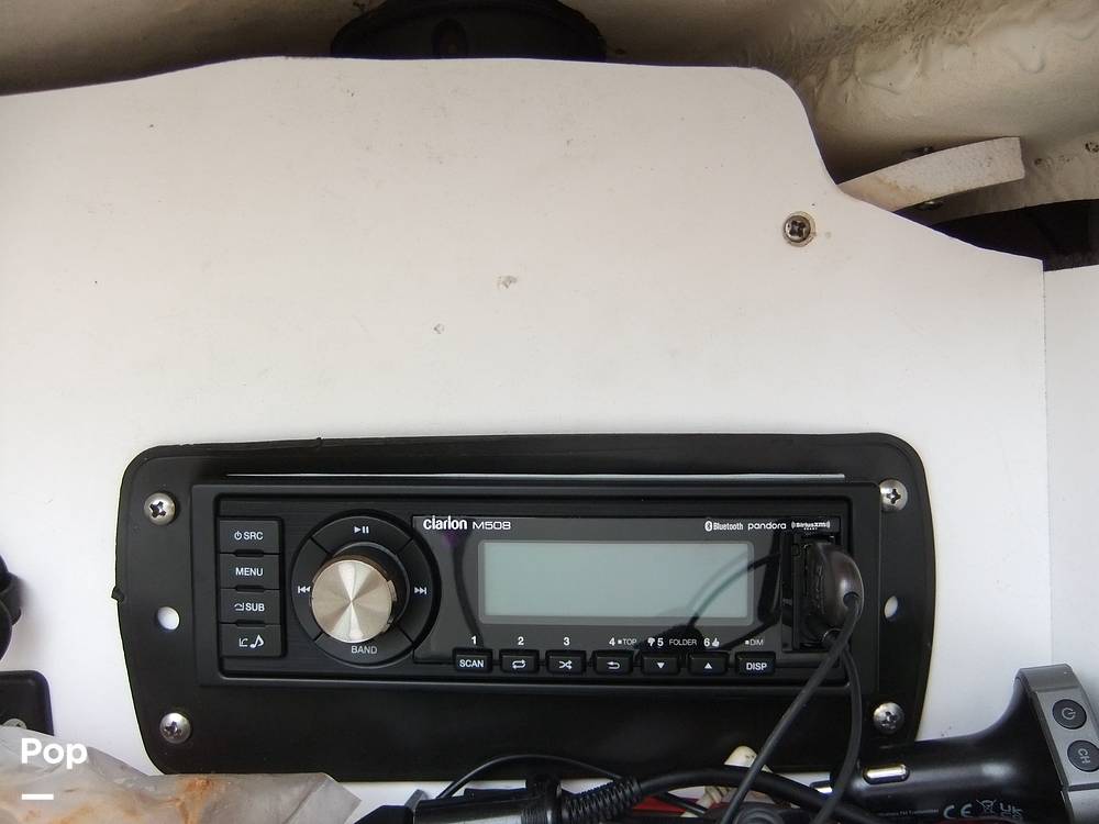 Slide: The Image of Sea Ray 240 Sundeck 2005 - 13269424