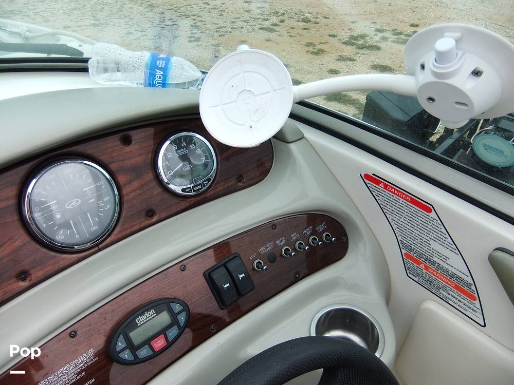 Slide: The Image of Sea Ray 240 Sundeck 2005 - 13269446