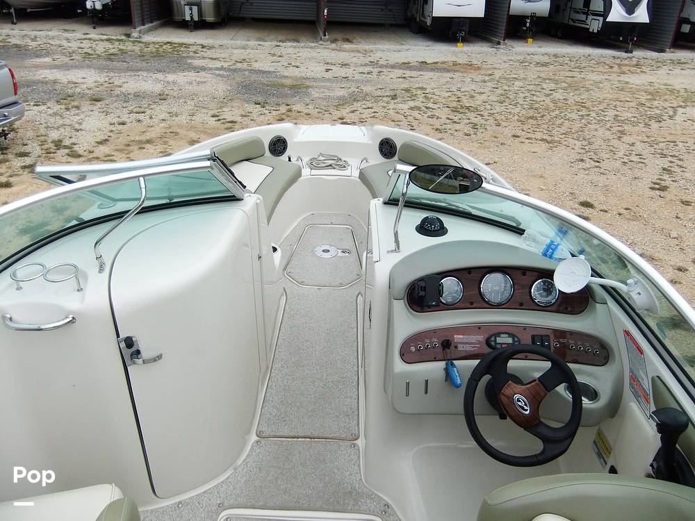 Slide: The Image of Sea Ray 240 Sundeck 2005 - 13269469