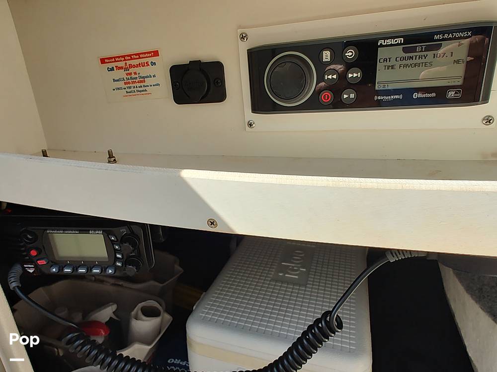 Slide: The Image of Sea Ray 240 Sundeck 2005 - 13903167
