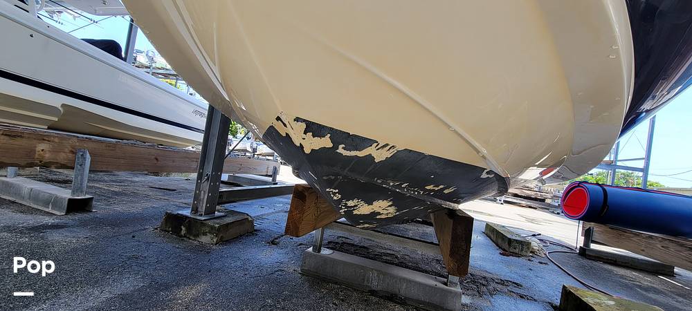 Slide: The Image of Sea Ray 240 Sundeck 2005 - 12963036