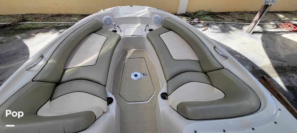 Slide: The Image of Sea Ray 240 Sundeck 2005 - 12963048