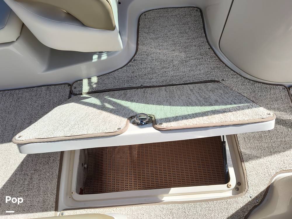 Slide: The Image of Sea Ray 240 Sundeck 2005 - 13903190