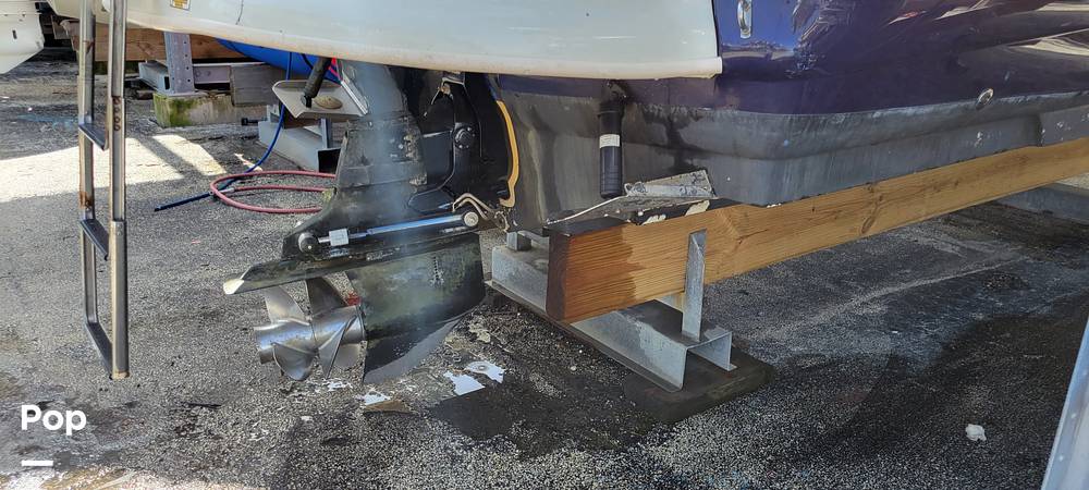 Slide: The Image of Sea Ray 240 Sundeck 2005 - 12963014