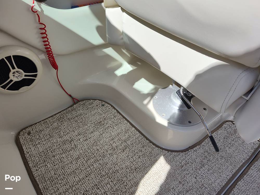 Slide: The Image of Sea Ray 240 Sundeck 2005 - 13903201