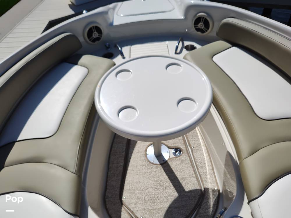 Slide: The Image of Sea Ray 240 Sundeck 2005 - 13903206