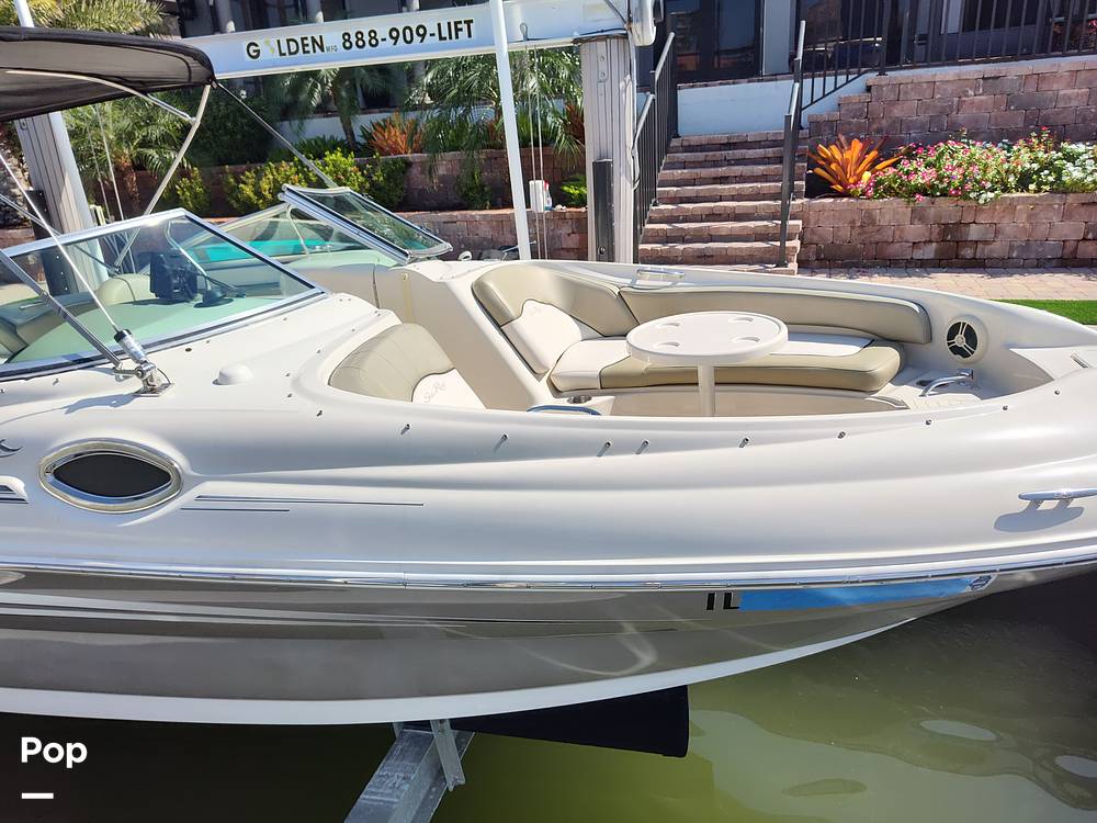Slide: The Image of Sea Ray 240 Sundeck 2005 - 13903215