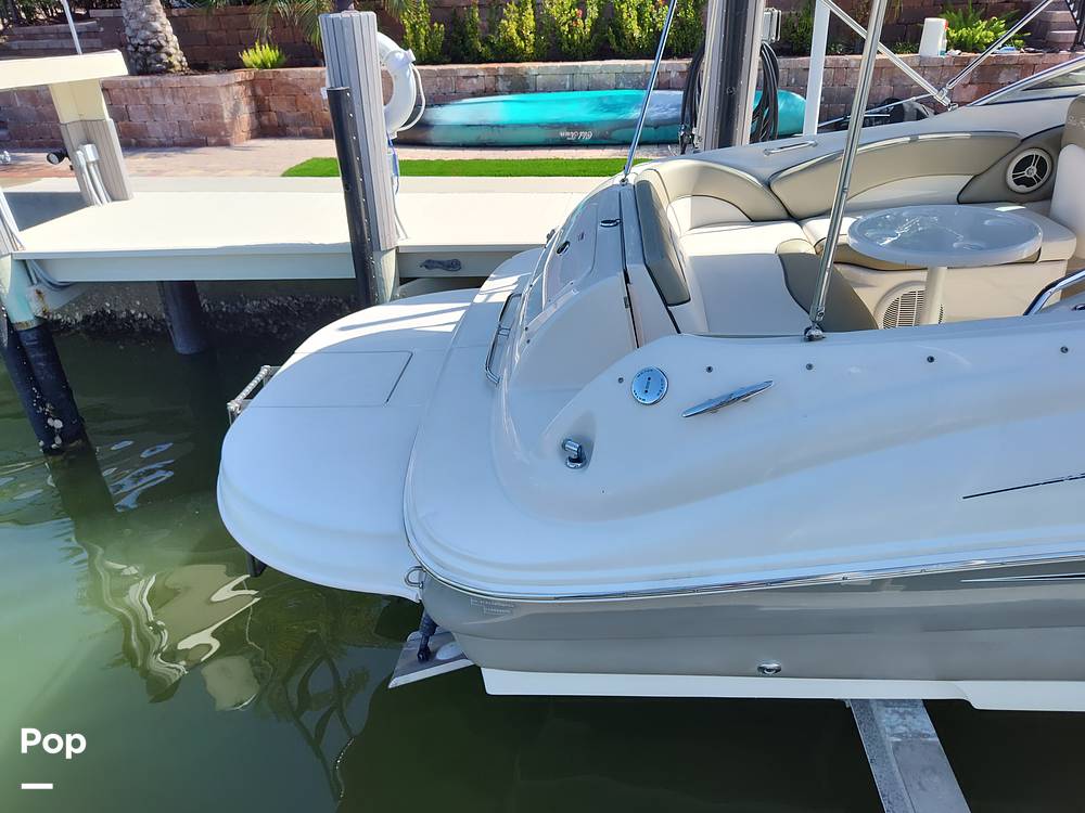 Slide: The Image of Sea Ray 240 Sundeck 2005 - 13903218