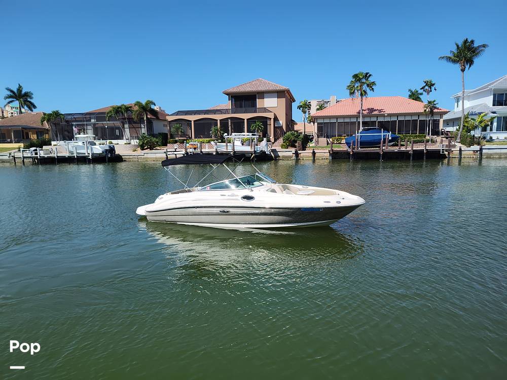 Slide: The Image of Sea Ray 240 Sundeck 2005 - 13903238