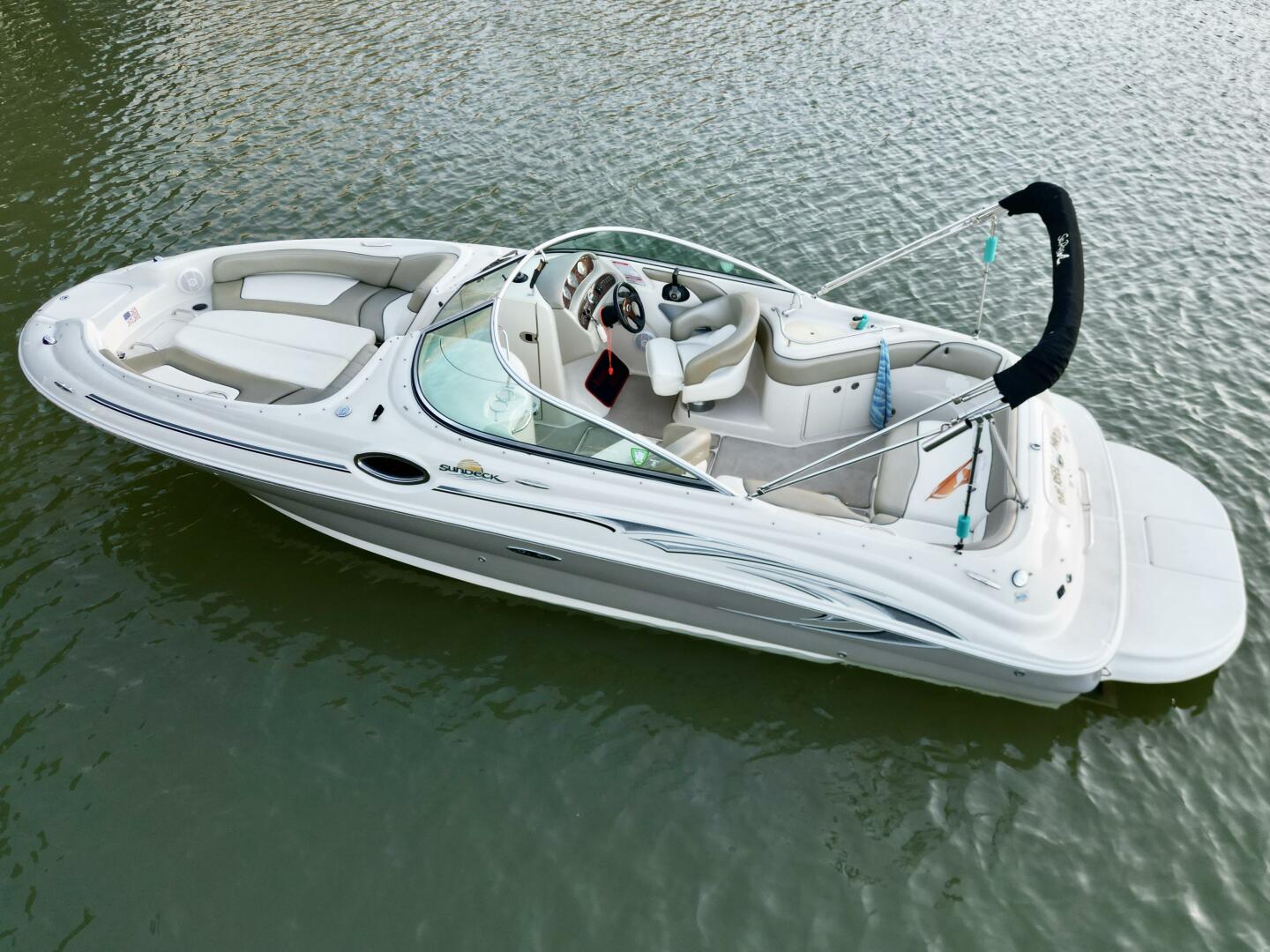 Slide: The Image of Sea Ray 240 Sundeck 2006 - 5119653