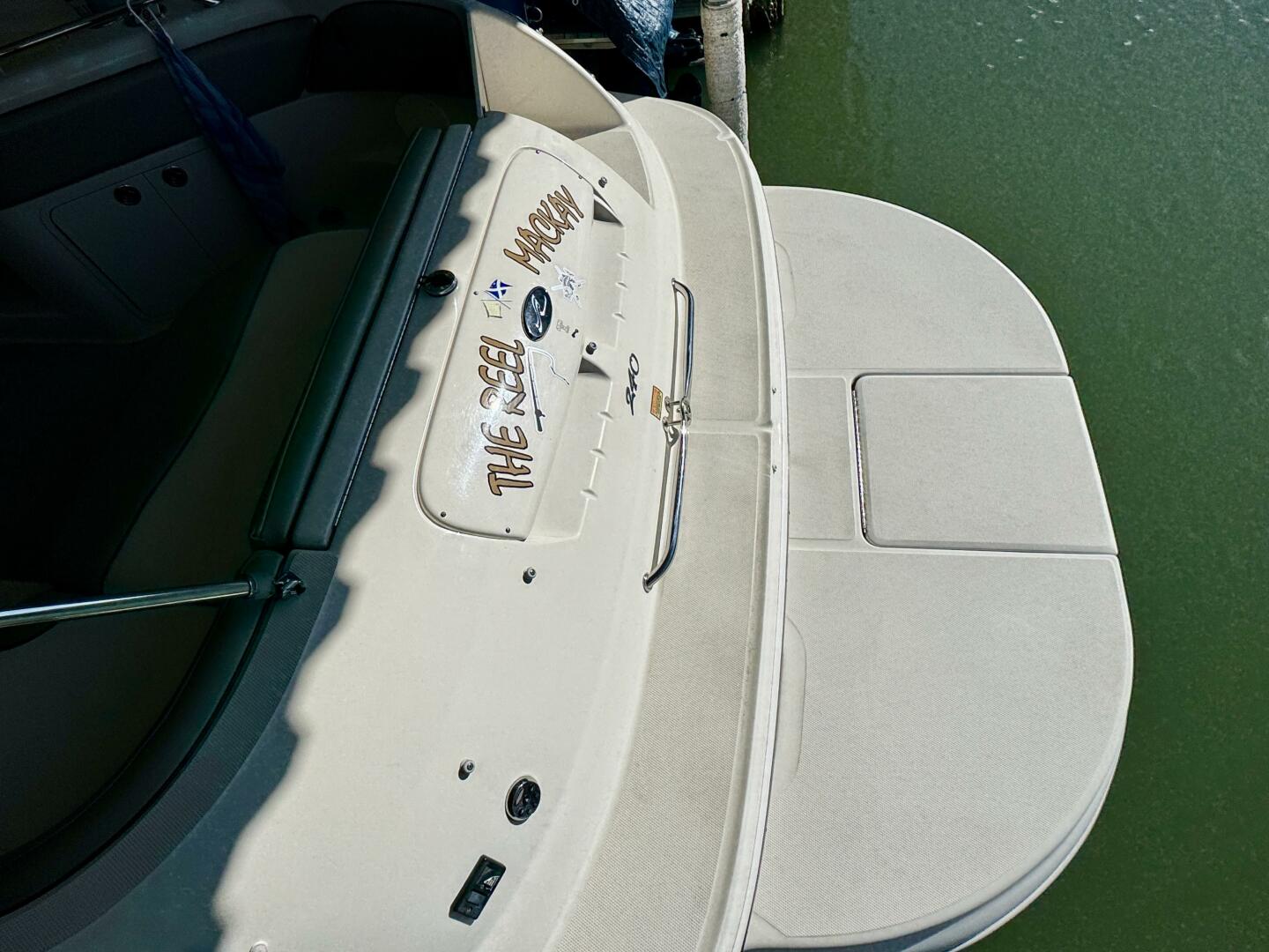 Slide: The Image of Sea Ray 240 Sundeck 2006 - 5119715