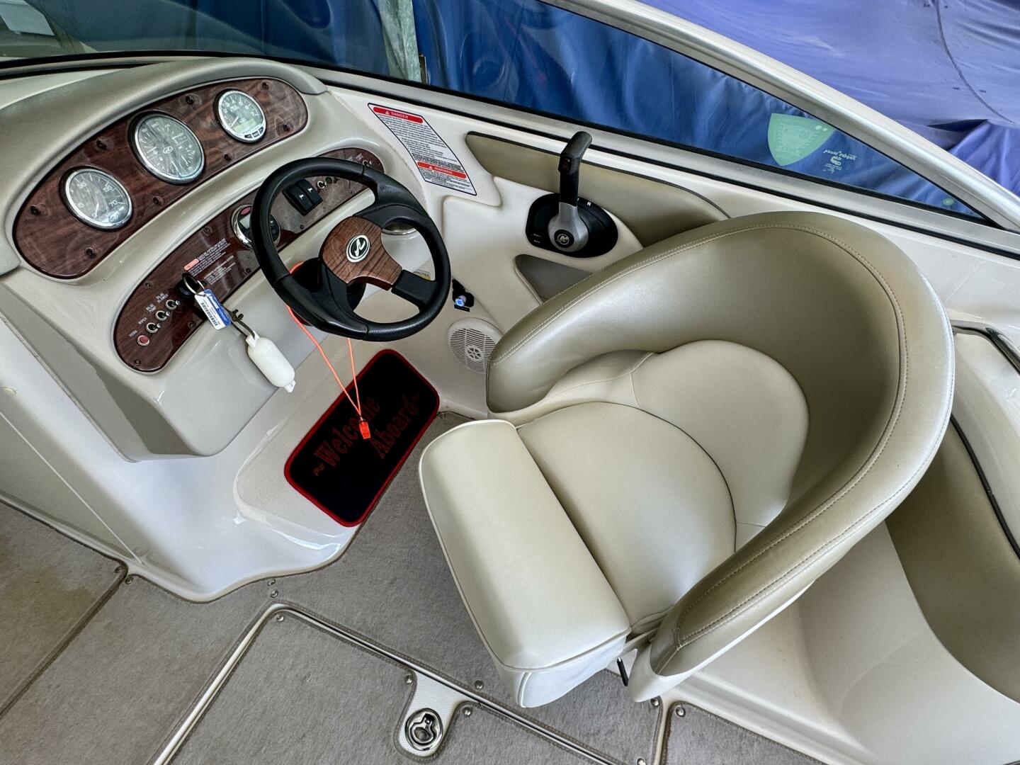 Slide: The Image of Sea Ray 240 Sundeck 2006 - 5119726