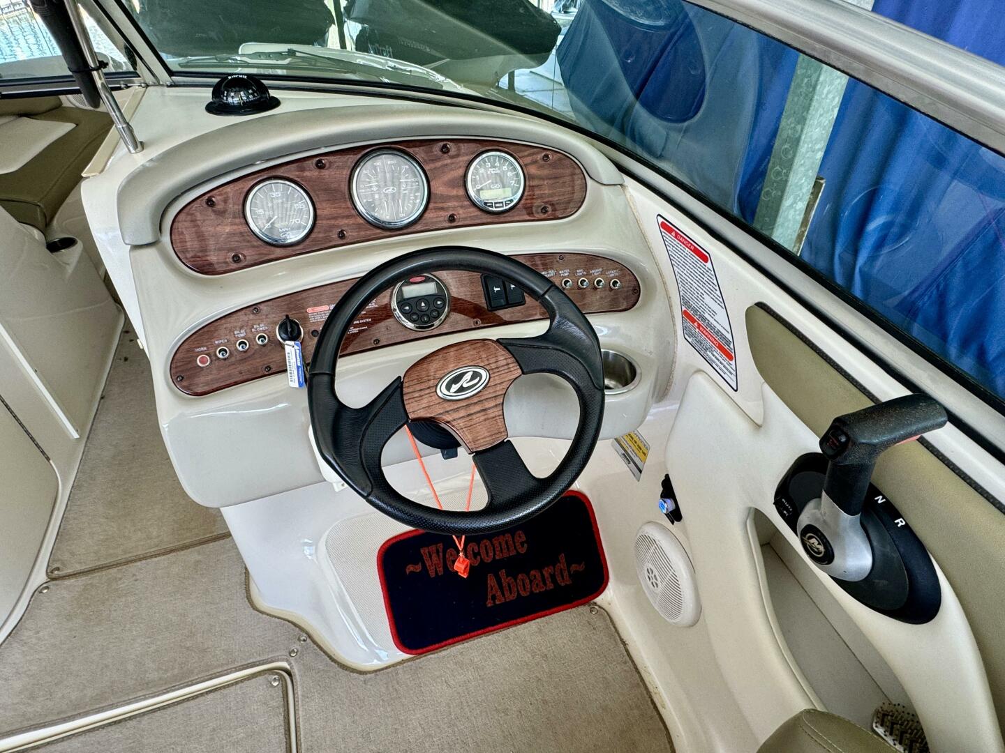 Slide: The Image of Sea Ray 240 Sundeck 2006 - 5119727