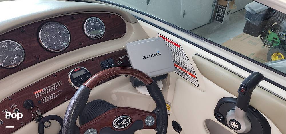 Slide: The Image of Sea Ray 240 Sundeck 2006 - 14401451