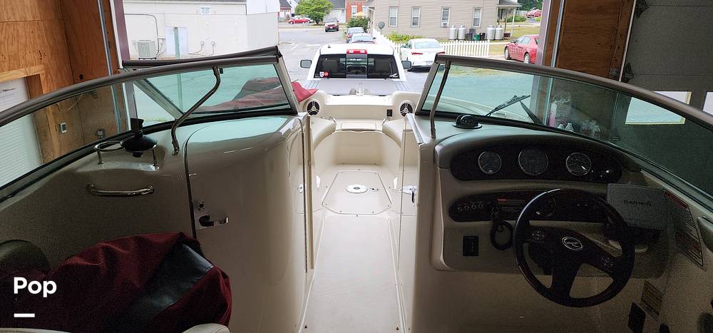Slide: The Image of Sea Ray 240 Sundeck 2006 - 14401428