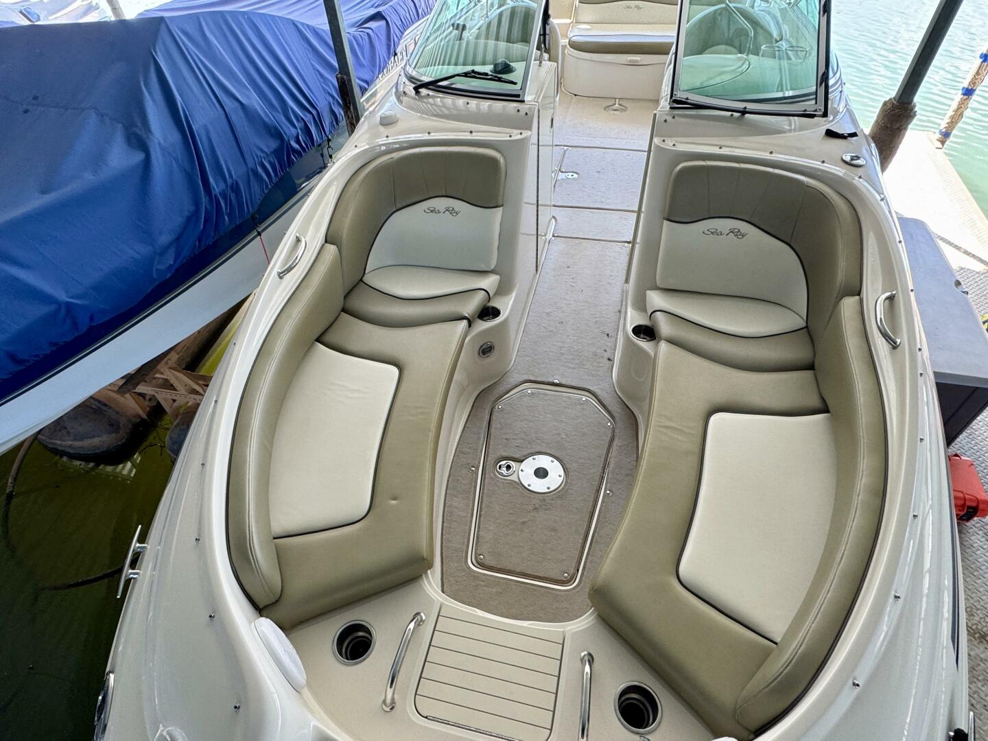 Slide: The Image of Sea Ray 240 Sundeck 2006 - 5119754