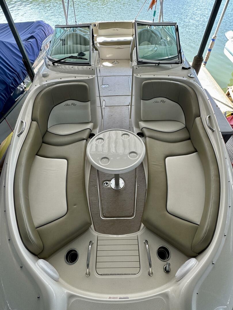 Slide: The Image of Sea Ray 240 Sundeck 2006 - 5119756