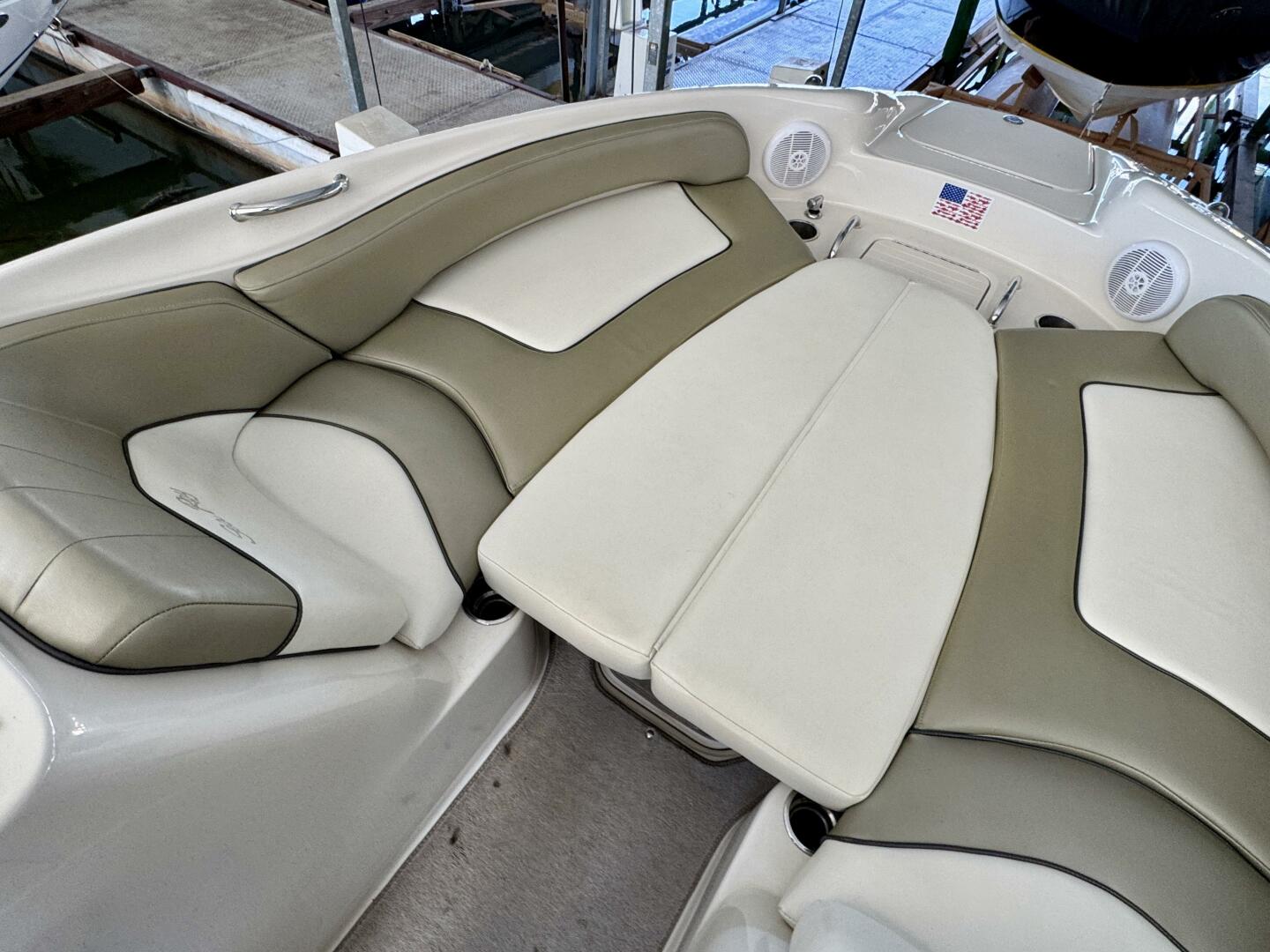 Slide: The Image of Sea Ray 240 Sundeck 2006 - 5119761