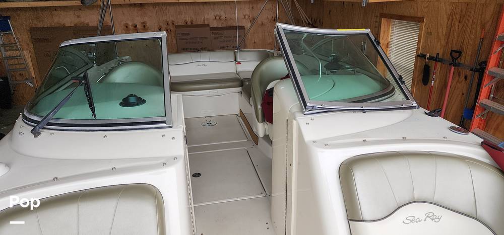 Slide: The Image of Sea Ray 240 Sundeck 2006 - 14401430