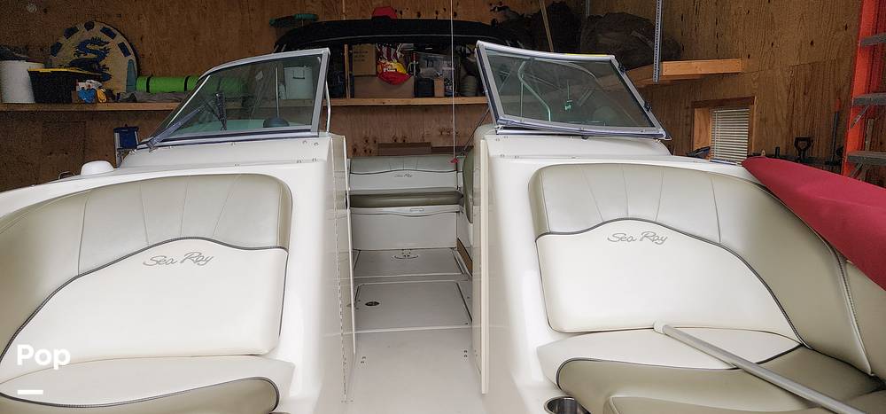 Slide: The Image of Sea Ray 240 Sundeck 2006 - 14401431