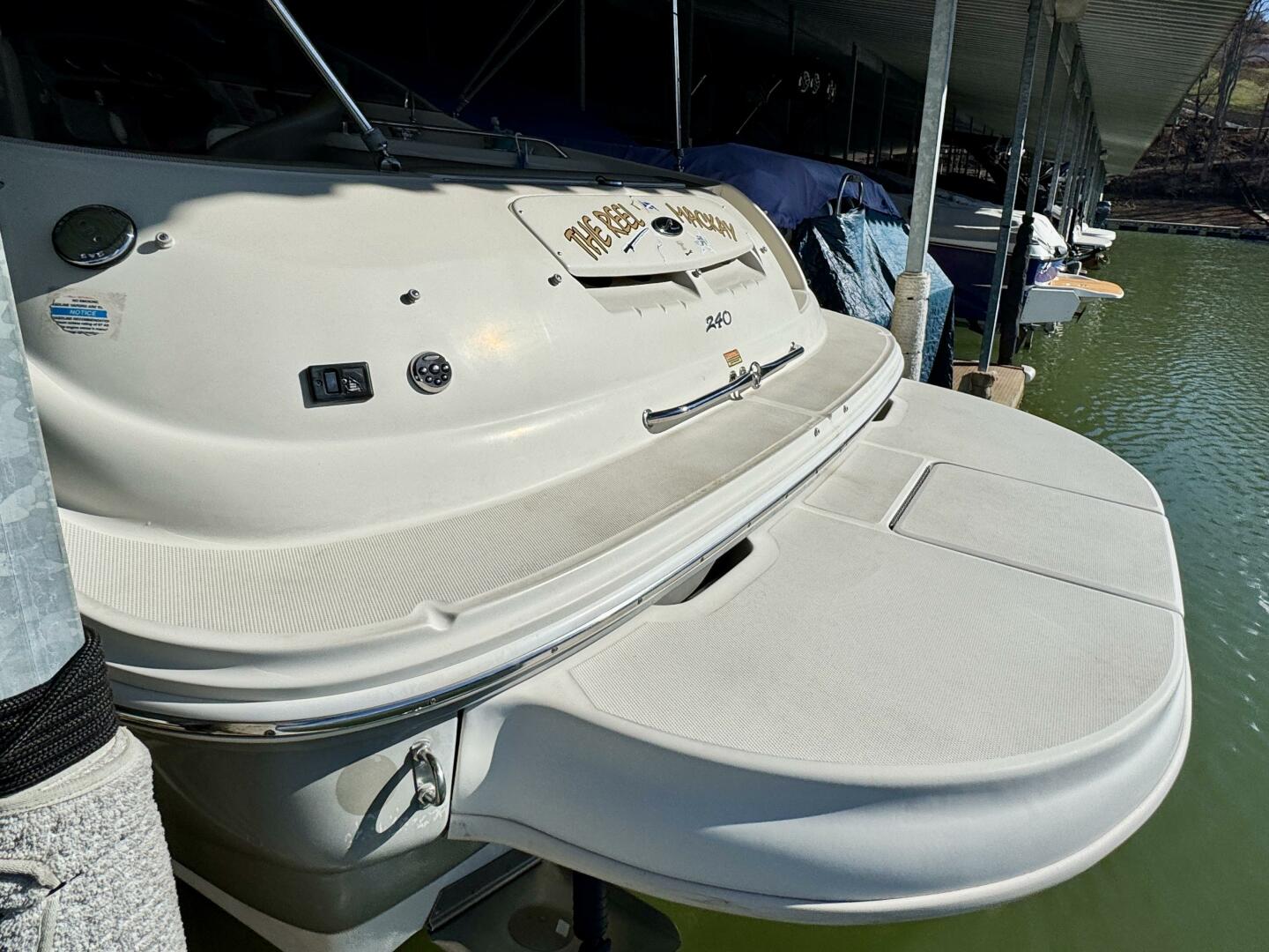 Slide: The Image of Sea Ray 240 Sundeck 2006 - 5119781