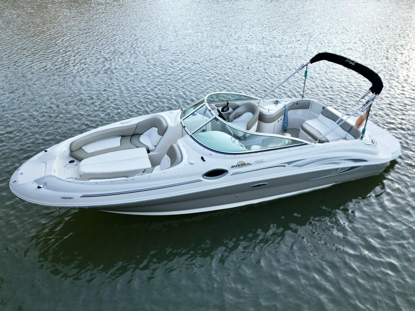 Slide: The Image of Sea Ray 240 Sundeck 2006 - 5119699