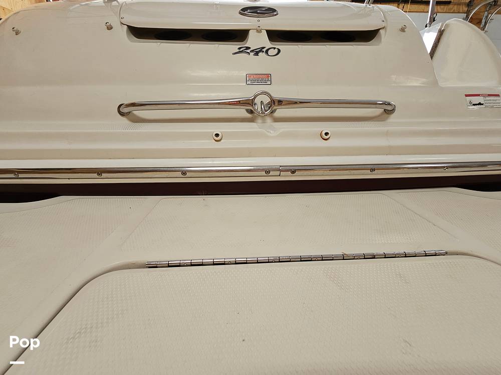 Slide: The Image of Sea Ray 240 Sundeck 2006 - 14401530