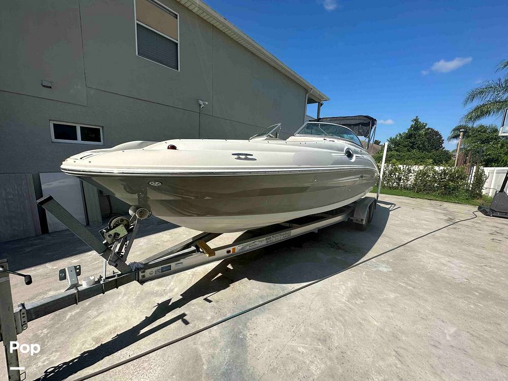 Slide: The Image of Sea Ray 240 Sundeck 2008 - 13025031