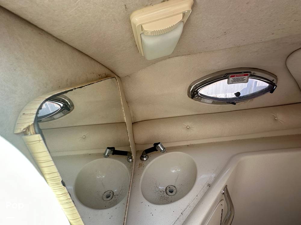 Slide: The Image of Sea Ray 240 Sundeck 2008 - 13025064