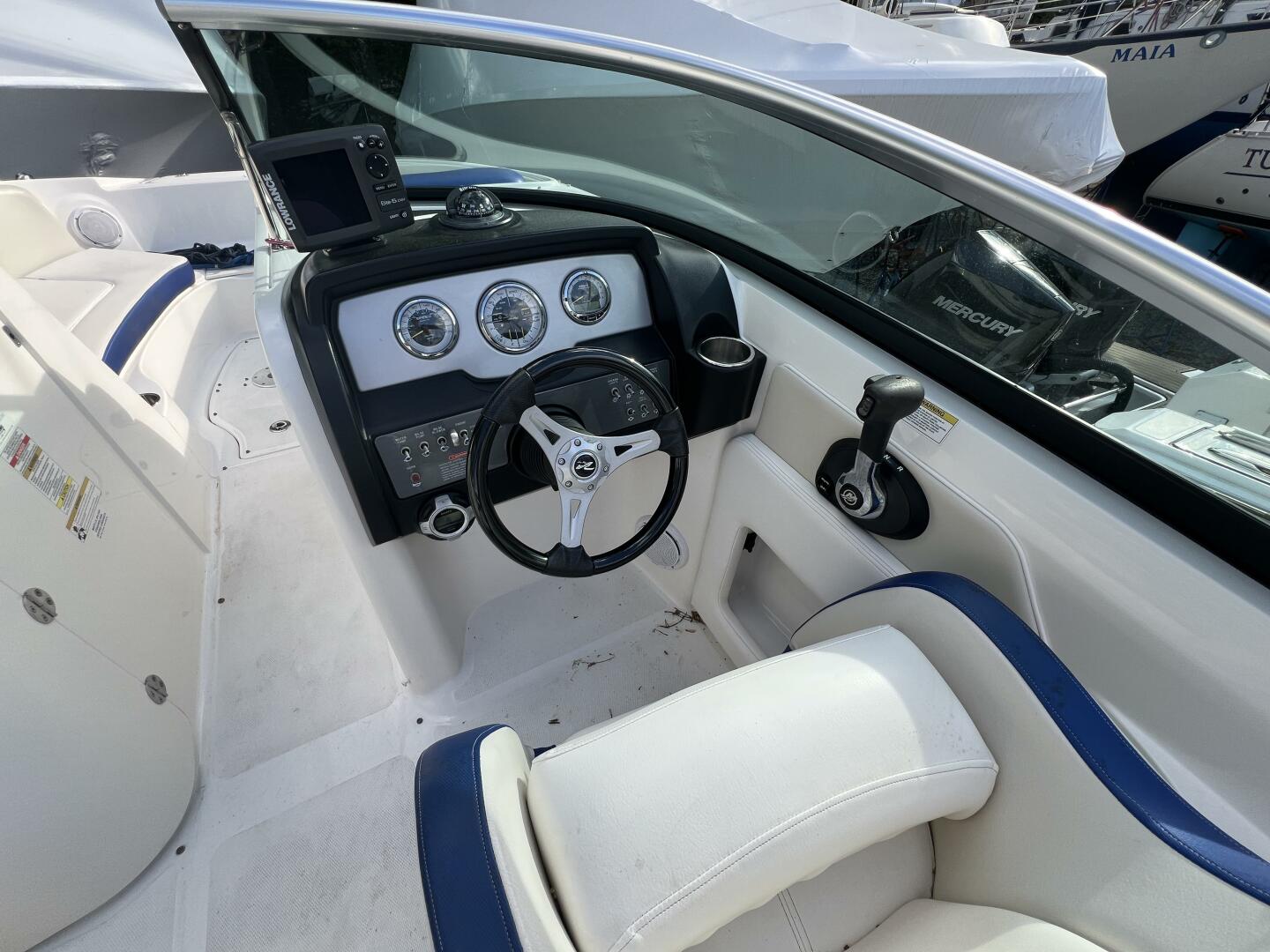 Slide: The Image of Sea Ray 240 Sundeck 2012 - 5393637