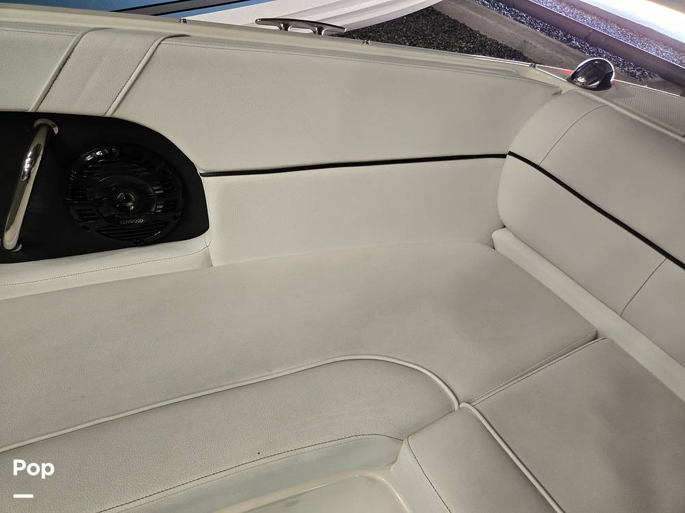 Slide: The Image of Sea Ray 240 Sundeck 2014 - 15304336