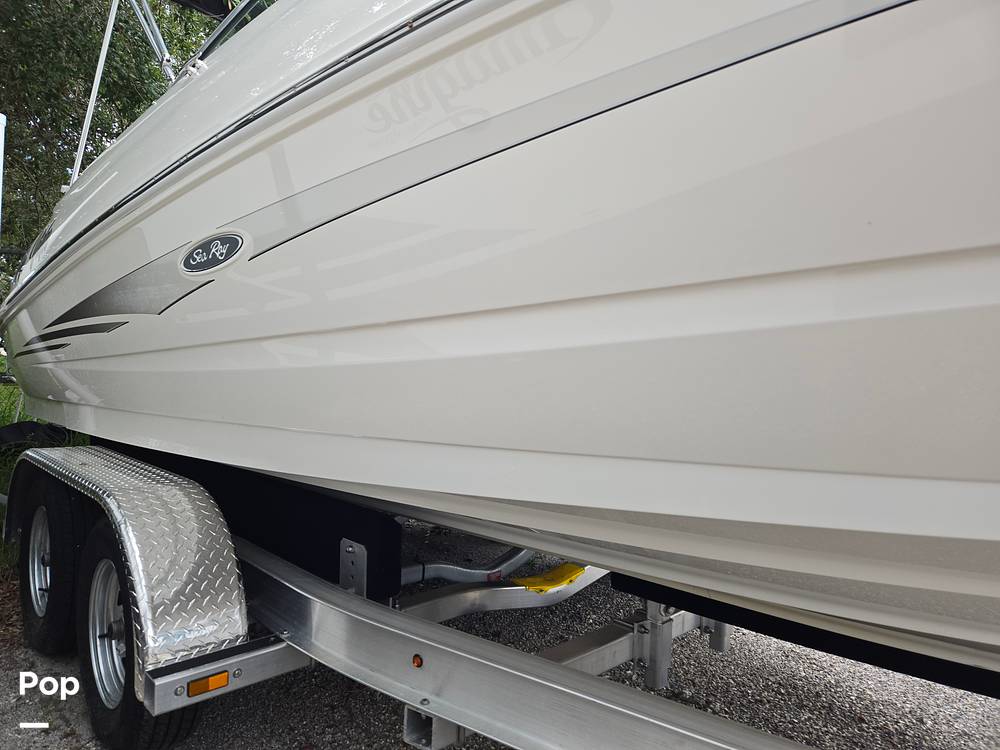 Slide: The Image of Sea Ray 240 Sundeck 2014 - 15625036