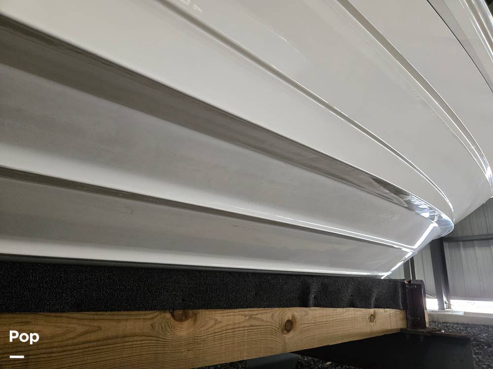 Slide: The Image of Sea Ray 240 Sundeck 2014 - 15304255