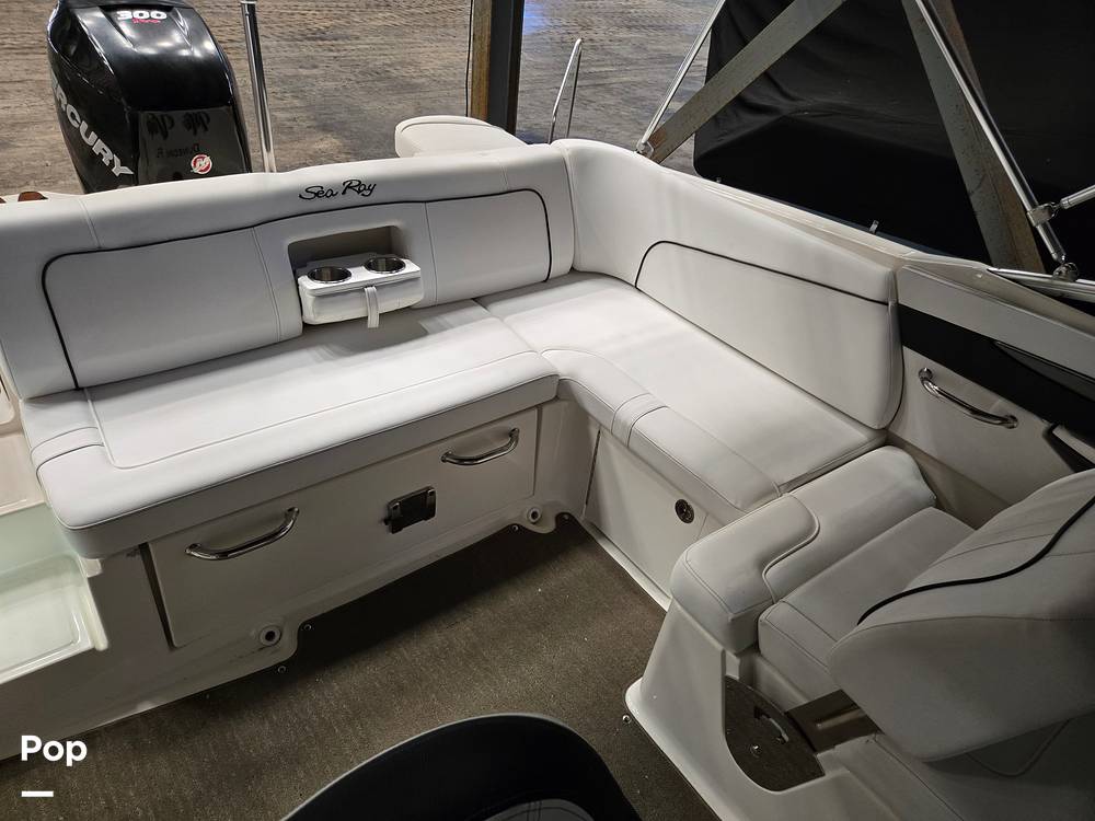 Slide: The Image of Sea Ray 240 Sundeck 2014 - 15304269