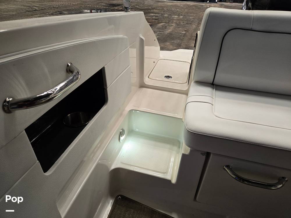 Slide: The Image of Sea Ray 240 Sundeck 2014 - 15304270