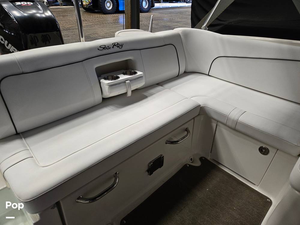 Slide: The Image of Sea Ray 240 Sundeck 2014 - 15304271