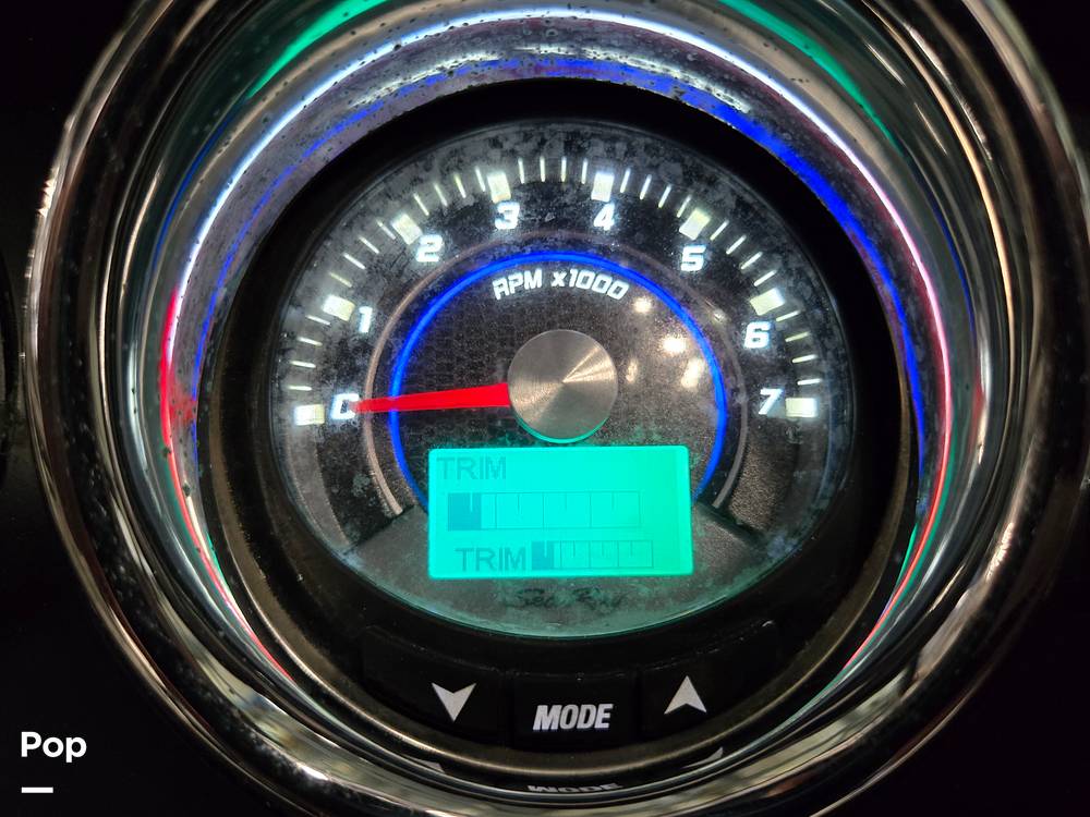 Slide: The Image of Sea Ray 240 Sundeck 2014 - 15304306